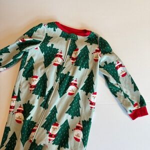 Simple Joys by Carter | Festive Green Santa Kids Pajamas | Size 4T